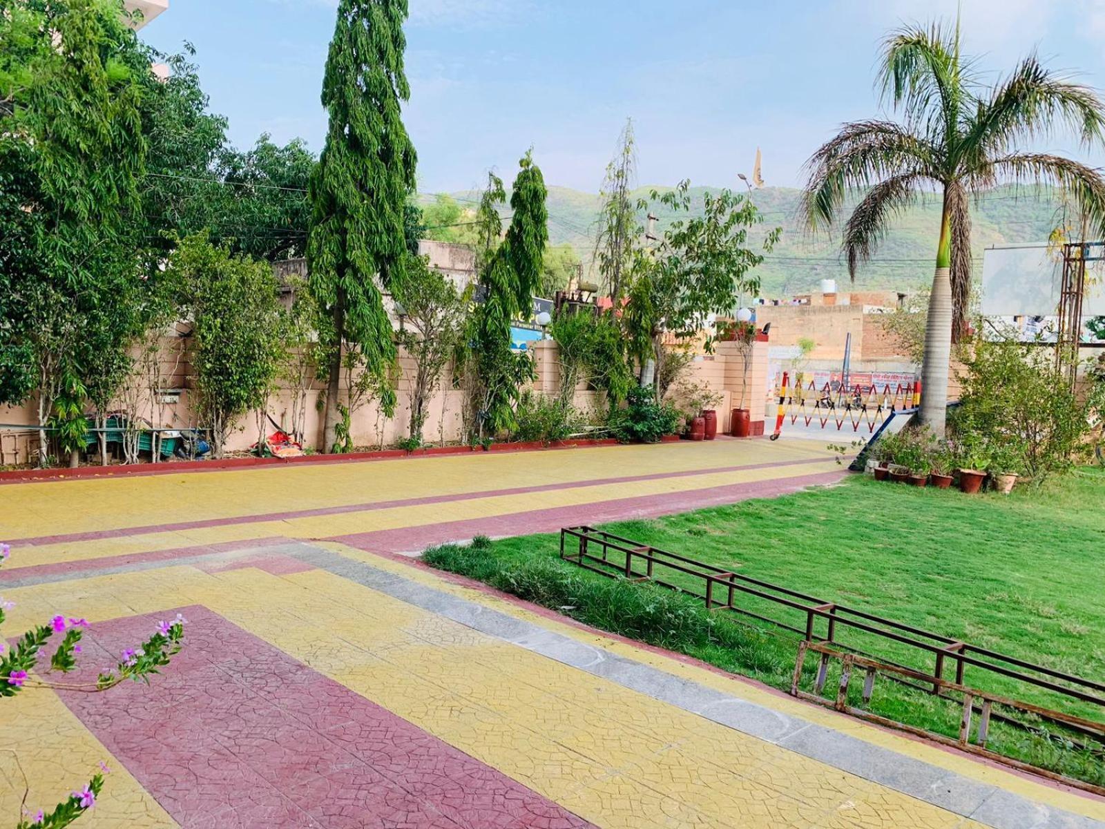 Treebo Raj Garden, Near Pushkar Lake מראה חיצוני תמונה